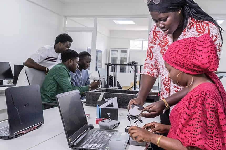 Les Africaines et la révolution industrielle par le numérique